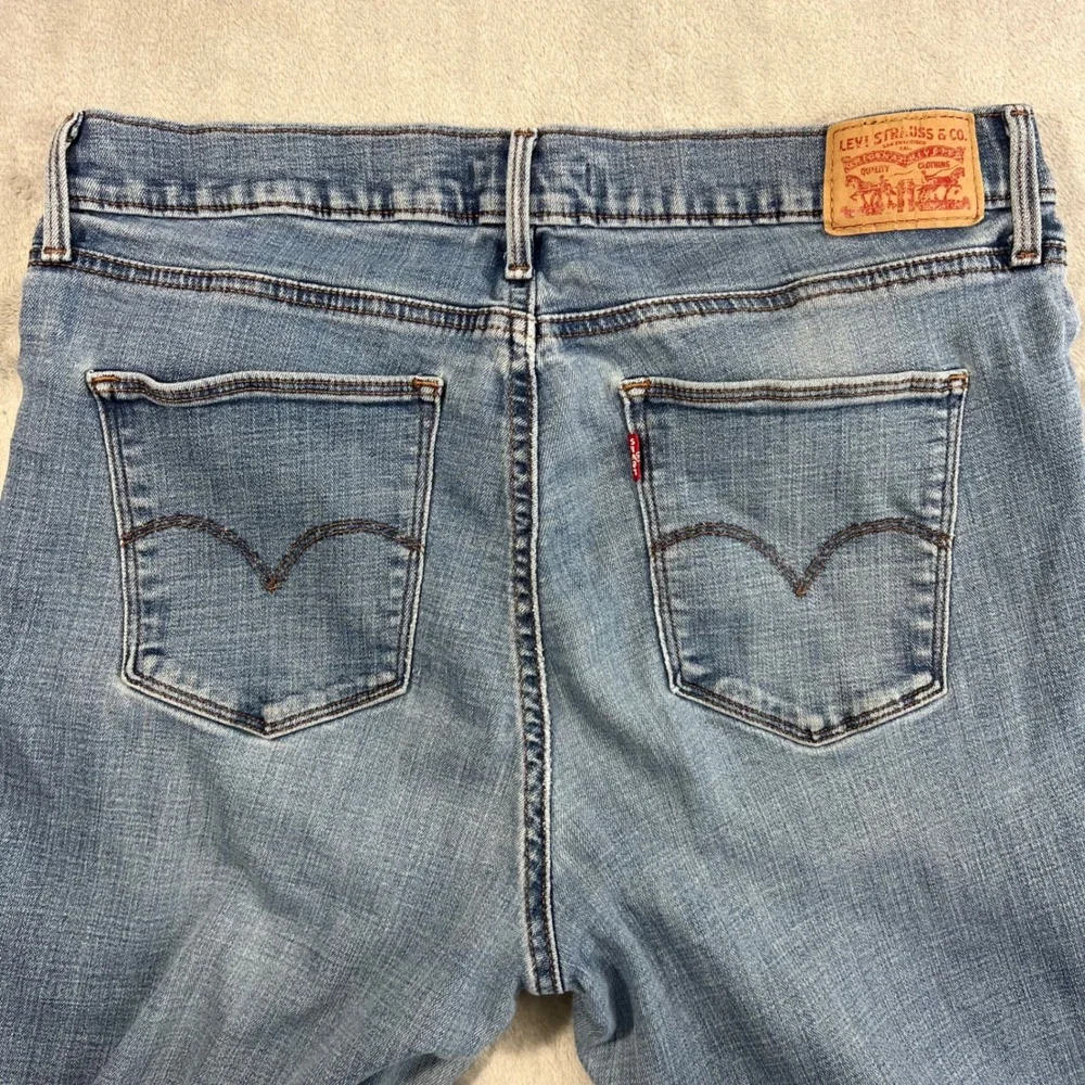 LEVI'S Slimming Bootcut Jeans Womens 33x32 Light Wash Cotton Blend‎ Stretch 2016